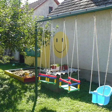 בית נופש - Balaton 18030 *