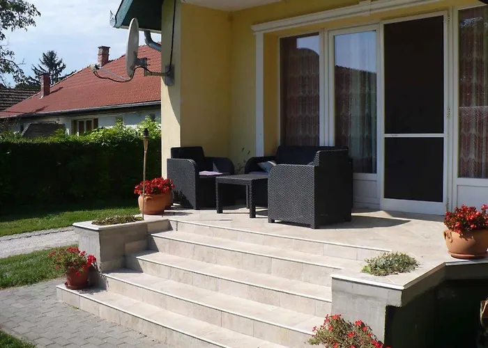 - Balaton 18030 Сasa de vacaciones