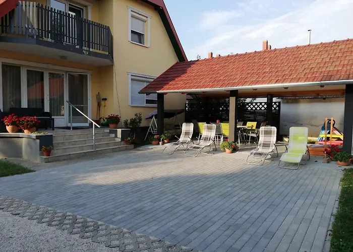 - Balaton 18030 Сasa de vacaciones